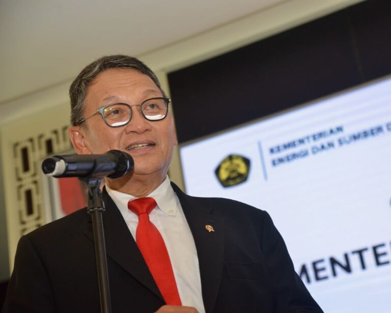 Mantan Menteri ESDM Penuhi Panggilan Kppu Dalam Penyelidikan Kasus Cisem 2