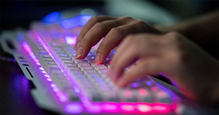Financial Times Mengungkap: Peretas PKT Bobol Email Staf Anggota Kongres AS