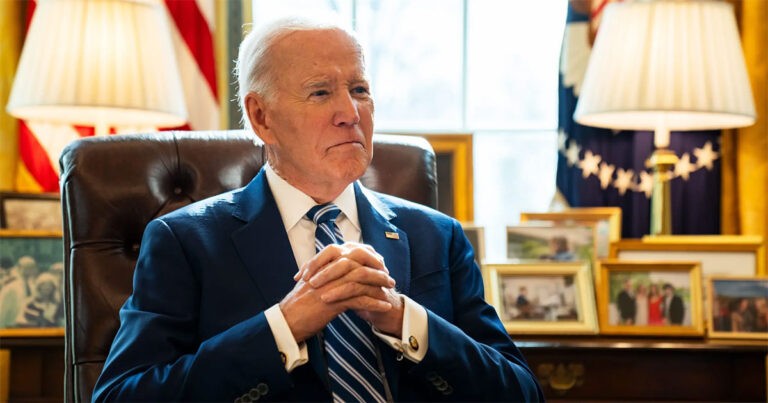 Jajak Pendapat : Mayoritas Warga Amerika Mengatakan Masa Pemerintahah Biden Akan Dikenang Sebagai “di Bawah Rata-rata” atau “Buruk”