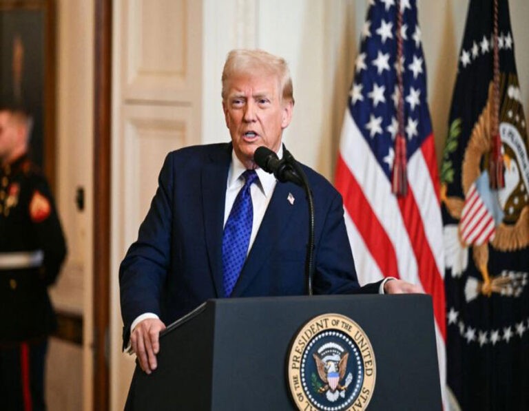 Trump Tandatangani Perintah untuk Mempersiapkan Guantanamo Bay sebagai Tempat Penampungan Imigran Ilegal
