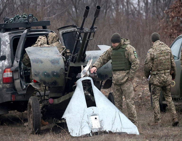 Estonia: Tiongkok Membantu Rusia Memproduksi Drone Militer dengan Menyelundupkan Komponen Barat