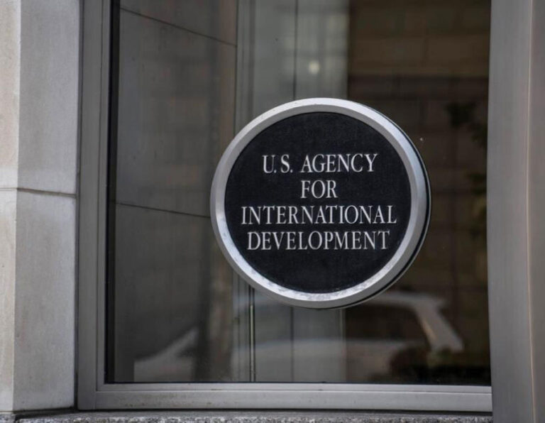 Trump Pertimbangkan Perubahan di USAID: Apa yang Perlu Diketahui Sejauh Ini
