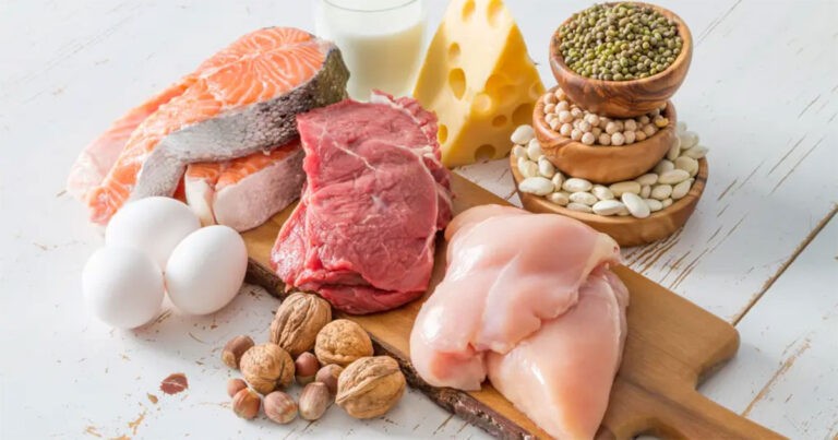 Apakah Protein Membuat Anda Gemuk? Pakar Kesehatan Mengatakan ‘Masalah Sebenarnya’ Bukanlah Seberapa Banyak Anda Makan