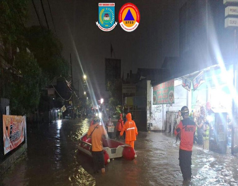 Banjir Melanda Tangerang Selatan dan Tangerang, Sejumlah Kecamatan Terendam