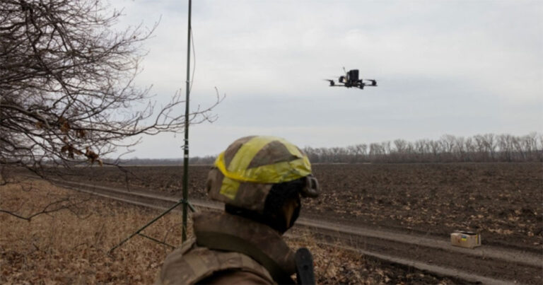 Rusia Klaim Jatuhkan 126 Drone Ukraina, Putin Desak Pasukan Ukraina di Kursk Menyerah