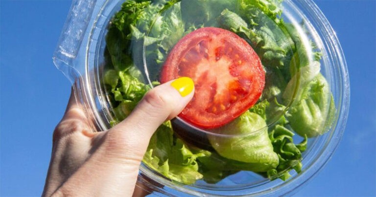 Kata Studi: Satu Strategi Sederhana untuk Menurunkan Berat Badan Lebih Baik daripada Diet Harian