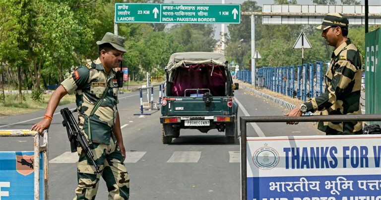 India Perintahkan Larangan Total Impor Barang dari Pakistan