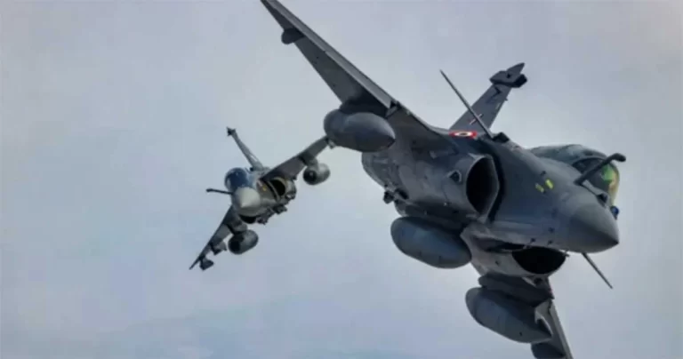 CEO Dassault Membantah Keras! Tegaskan Tidak Ada Rafale India yang Ditembak Jatuh dalam Konflik dengan Pakistan – “India Tak Pernah Melaporkan Kerugian”