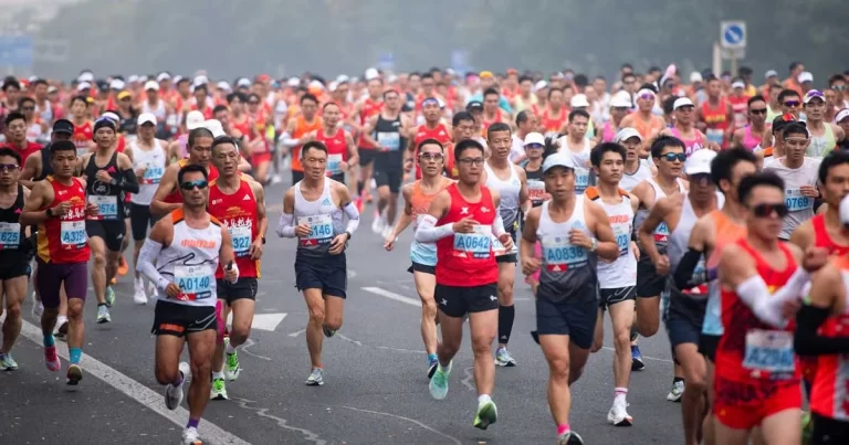 Janji Seorang Lelaki: Kisah Mengharukan di Balik Lomba Lari Maraton yang Membuat Ribuan Orang Meneteskan Air Mata