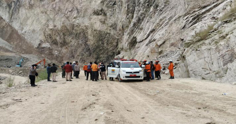 Longsor Tambang Galian Gunung Kuda Cirebon : Tim SAR Gabungan Kembali Menemukan 3 Jenazah, Total  17 Korban Tewas