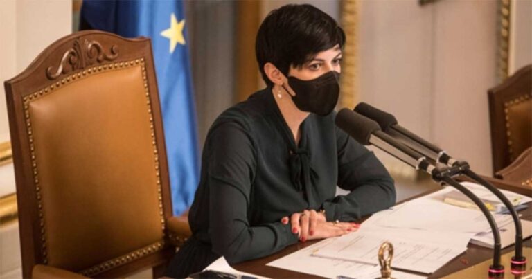 Parlemen Ceko Sahkan RUU Pelarangan Propaganda Komunisme, Disamakan dengan Kejahatan Nazi