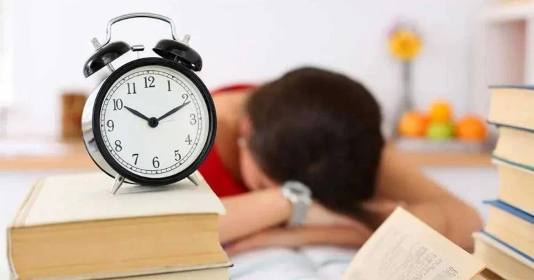 Ingin Sukses? Segera Tinggalkan 7 Kebiasaan Buruk Ini