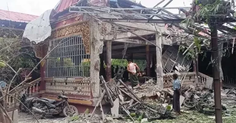 Serangan Udara di Biara Buddha di Myanmar Tewaskan 23 Orang, Termasuk Empat Anak-Anak