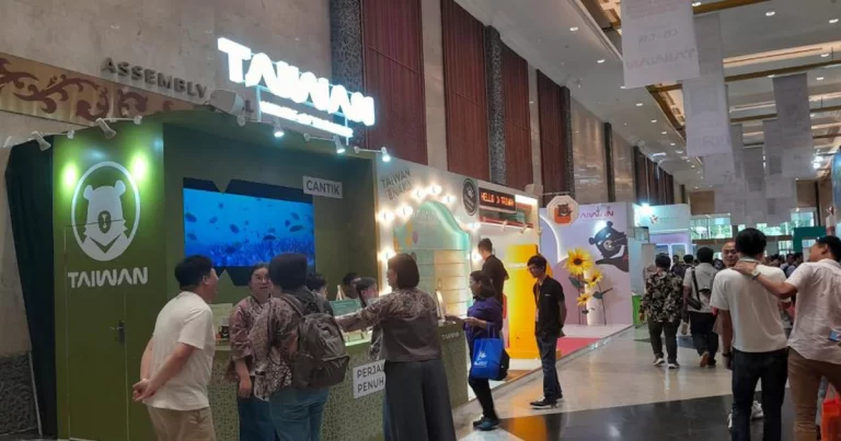 “Waves of Wonder” Hadir dengan Kejutan!  Untuk pertama kalinya berpartisipasi dalam International Islamic Expo 2025