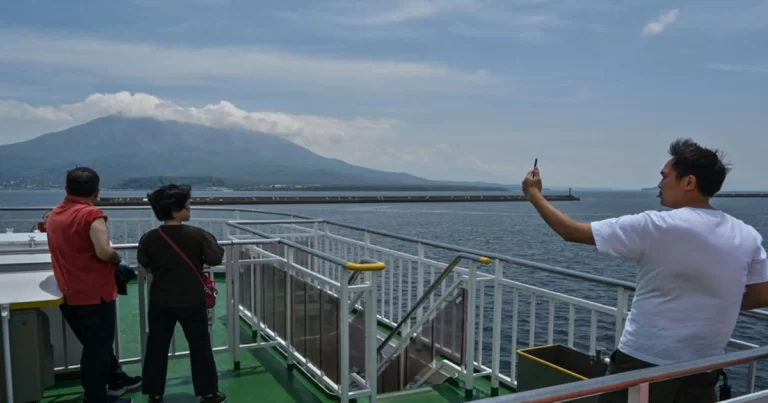Lebih dari 1.324 Gempa  Mengguncang Kagoshima, Jepang Hingga Menyebabkan Kerak Bumi Bergerak Beberapa Sentimeter, Mengejutkan Para Ahli