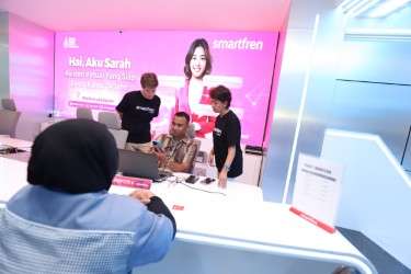 Akses Layanan Pelanggan Smartfren Kini Lebih Fleksibel, Pelanggan Terhubung Melalui Beragam Saluran Dukungan