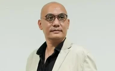 Kukuk F Soeharno: Dari Penyiar Radio Hingga Pakar Public Relations  