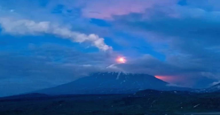 7 Gunung Berapi di Kamchatka Meletus Setelah Gempa Magnitudo 8,8 di Rusia
