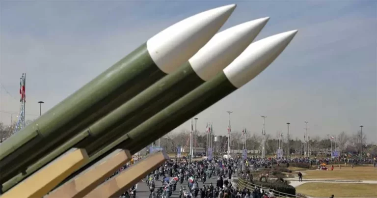 Terungkap! Iran Pesan Ribuan Ton Bahan Rudal dari Beijing