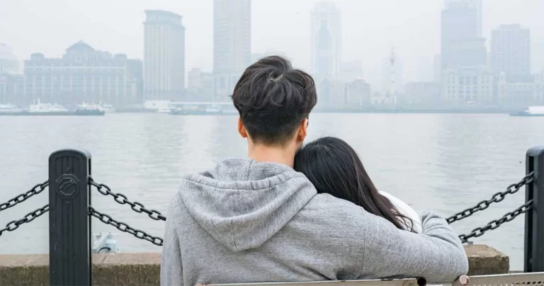 Jika Pria Berani Melakukan 5 Hal Ini, Wanita Akan Semakin Tergila-Gila, Cinta Semakin Dalam