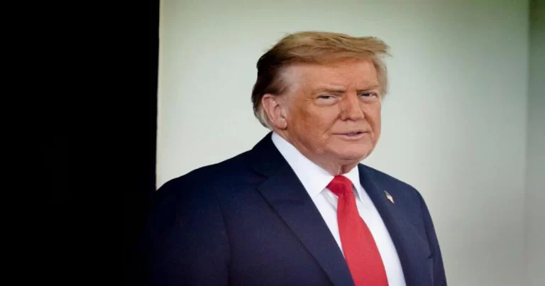 Seorang Wanita Ditangkap dan Didakwa Setelah Mengancam Akan Membunuh Trump