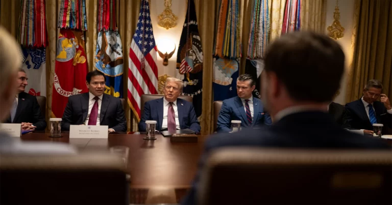 Perundingan Rusia-Ukraina Alami Kebuntuan, Trump Kembali Tekan Moskow: AS Bisa Turun Tangan Lebih Keras