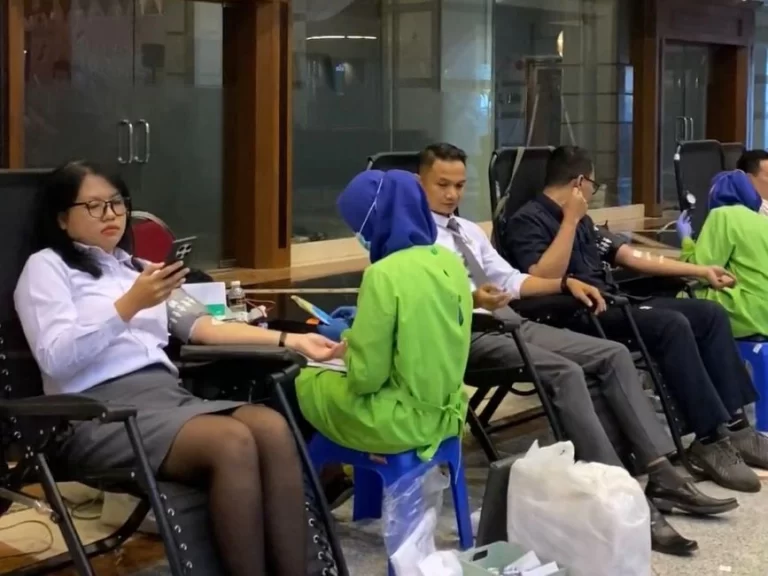 Dari Donor Darah hingga Lomba Rakyat, Grand Whiz Hotel Praxis, Intiland Tower dan Kawasan Praxis Rayakan Kemerdekaan dengan Meriah