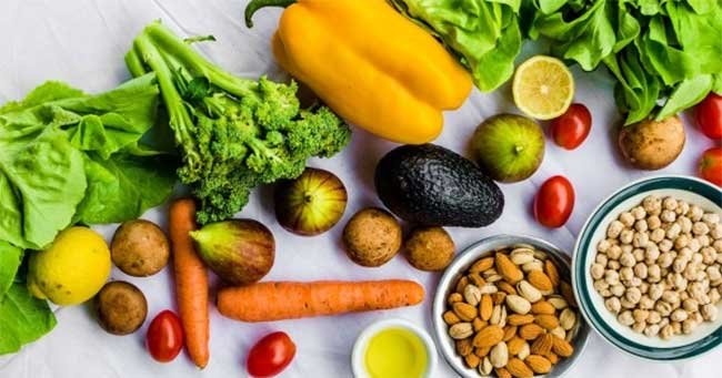 Apakah Makanan Bisa Memengaruhi Suasana Hati? Tujuh Jenis “Makanan Ramah Emosi”