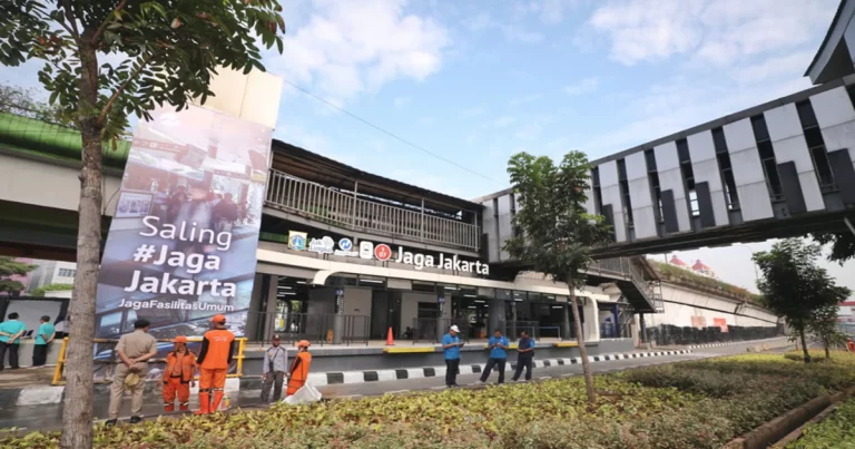 Gubernur Pramono Resmikan Halte ‘Jaga Jakarta’ Sebagai Simbol Kebersamaan Warga Ibu Kota