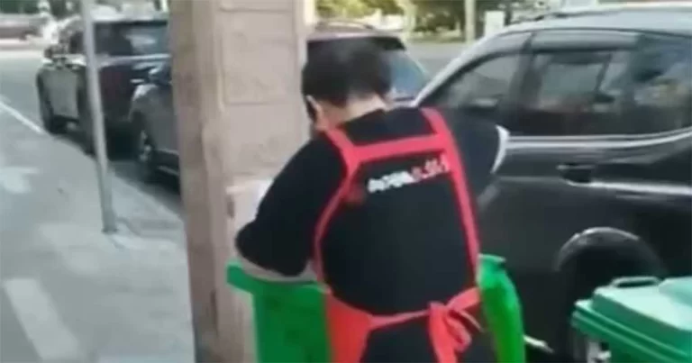 Video: Restoran di Tiongkok Dikecam Setelah Karyawannya Ketahuan Menciduk Minyak dari Tong Sampah