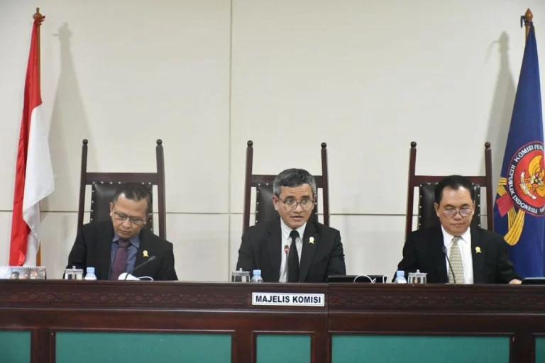 TikTok Didenda Rp15 Miliar oleh KPPU Gara-gara Telat Laporkan Akuisisi Tokopedia