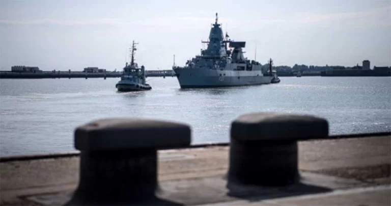 Kapal-kapal NATO Mencegat Kapal Rusia di Perairan Swedia