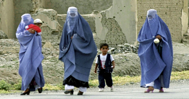 RUU Baru Italia: Melarang Burka dan Niqab Hingga Wajibkan Transparansi Pendanaan Keagamaan