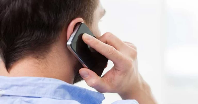 Seorang Wanita Terima “Telepon dari Surga” dari Sepupu yang Telah Meninggal Dunia Saat Tidur, Fakta Sebenarnya Menyedihkan