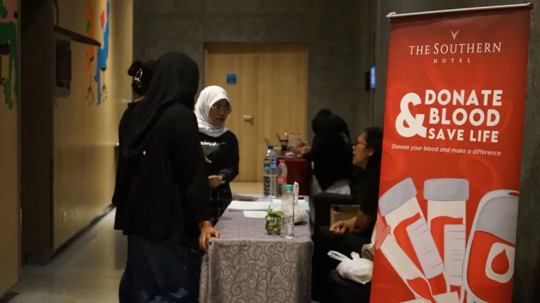  Aksi Nyata Kepedulian Sosial Melalui Donor Darah dan Berbagi Makanan