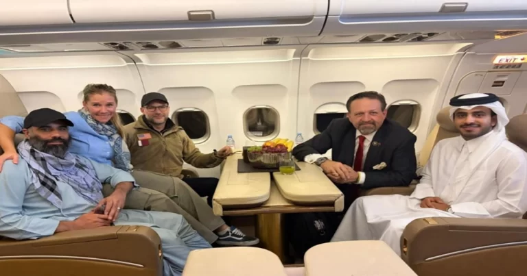 Taliban Bebaskan Warga AS yang Ditahan Secara Sewenang-wenang di Afghanistan
