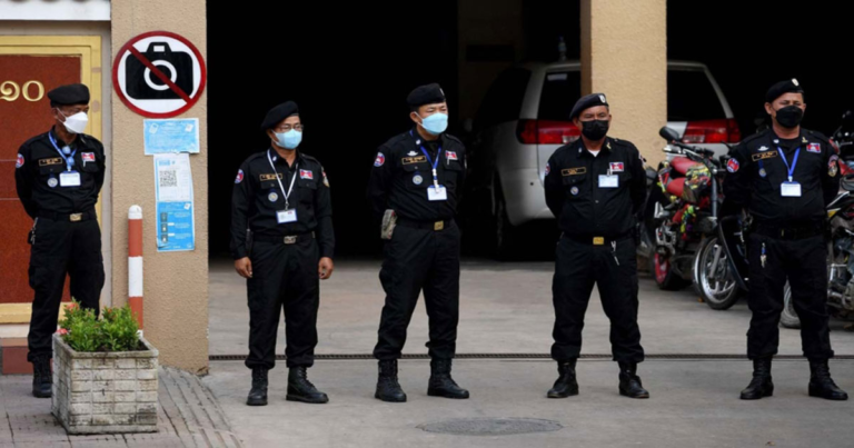 Warga Korsel Melarikan Diri dari Kompleks Penipuan Online di Kamboja, Tercengang Melihat Penculik Tiongkok Mengobrol dengan Kepala Polisi