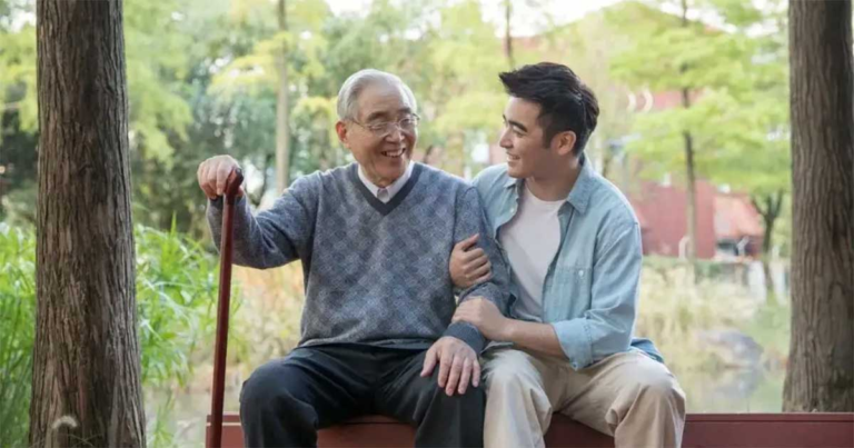Saat Menua dan Pasangan Telah Tiada, Belajarlah untuk Bersandar pada Empat Orang Ini
