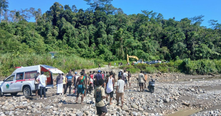 Banjir Bandang Nduga, Papua Pegunungan : 15 Orang Tewas, 8 Orang Masih Dalam Pencarian