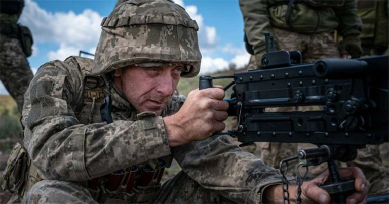Krizis Donbas Memuncak: Rusia Kerahkan 170.000 Tentara, Ukraina Didesak Mundur!