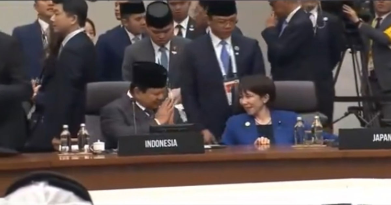 Ingin Mengobrol dengan Prabowo di Sela-sela KTT APEC, PM Jepang Sanae Takaichi Jadi “Ahli Geser Kursi”