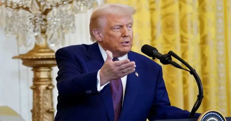 Keputusan Paling Mengerikan Trump? Larangan Imigrasi Permanen Kini Jadi Kenyataan!