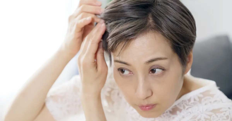 Punya Rambut Putih Bukan Hal yang Buruk? Penelitian: Ini Bisa Jadi Mekanisme Alami Tubuh Melawan Kanker