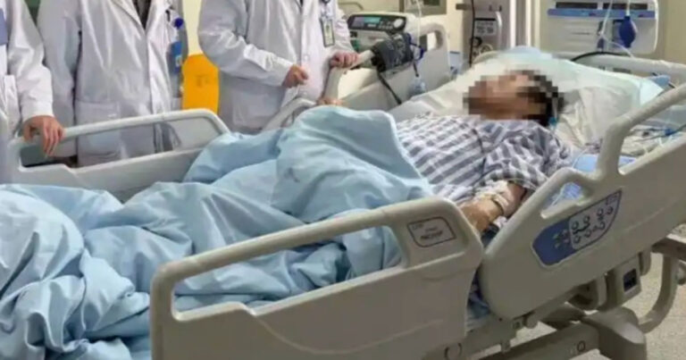 Dijadikan Trampolin, Kakek Hampir Tewas — Ulah Cucu Bikin Pembuluh Darah Pecah