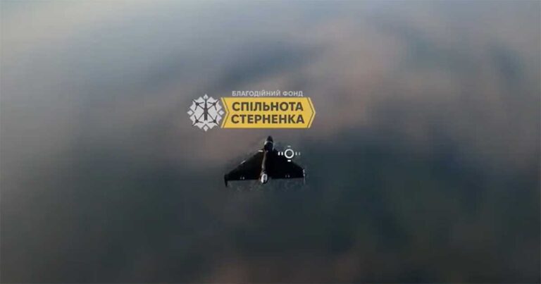 Video: Momen Drone ‘STING’ Murah Ukraina Mengalahkan Drone Shahed Bertenaga Jet Rusia