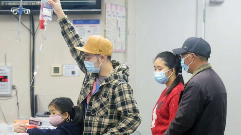 Wabah Bangkit Kembali! Virus Flu Menyebar Luas di Tiongkok, Anak-Anak TK di Beijing Ikut Terpapar Hingga Sekolah Hampir Tutup Total