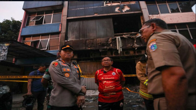 Gedung Terra Drone Kebakaran,  Gubernur Pramono Ingatkan Para Pemilik Usaha Prioritaskan Aspek Keselamatan