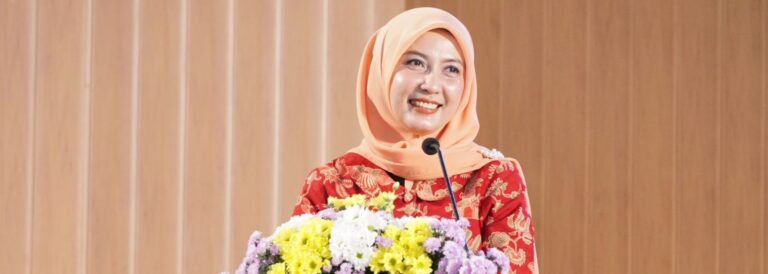 Dewi Pramujati, Menjalankan Amanah dengan Hormat, Syukur, dan Cinta