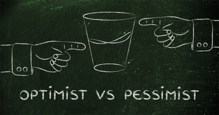 Si Optimis dan Orang yang Pesimis