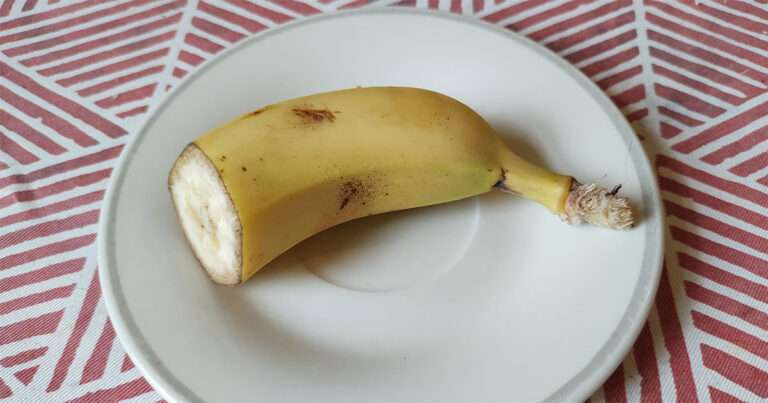 Setengah Buah Pisang